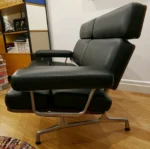 Herman Miller Ray & Charles Eames Black Leather Walnut 2 seater Sofa - Image 2